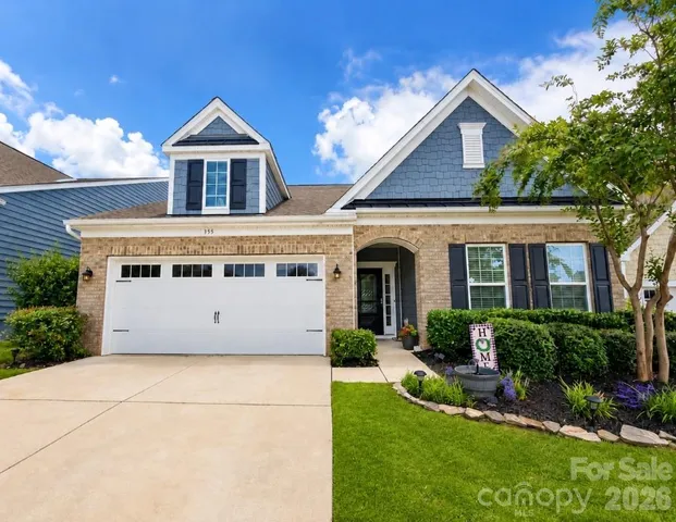 355 Kentmere Ln, Lake Wylie, SC 29710