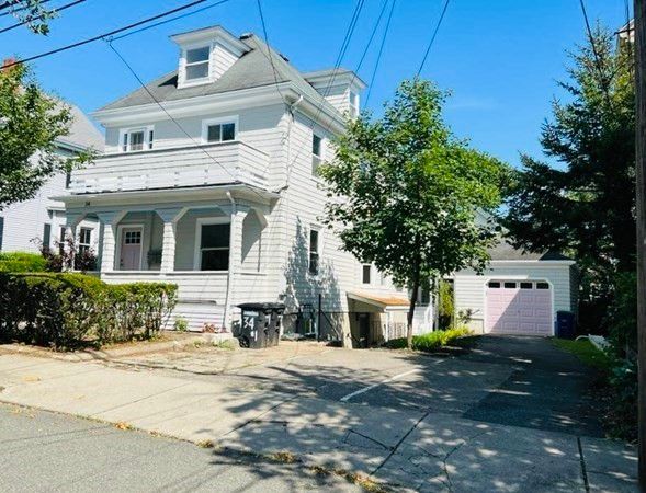 34 Moore St, Somerville, MA 02144
