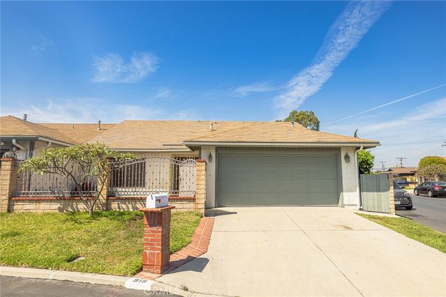 915 S  Sarah Way, Anaheim, CA 92805