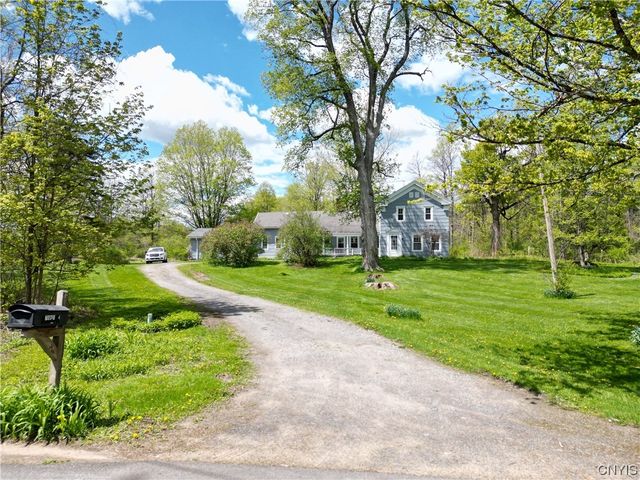 7645 Miller Rd, Holland Patent, NY 13354