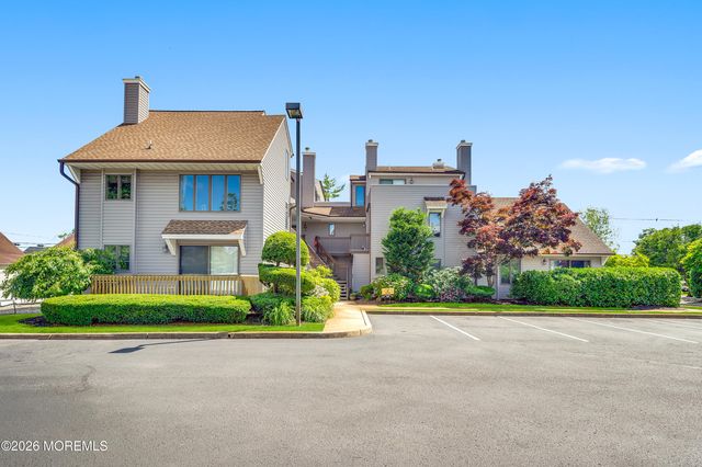 2230 Bridge Ave #4, Point Pleasant Beach, NJ 08742