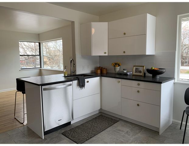219 W  300 N, Salt Lake City, UT 84103