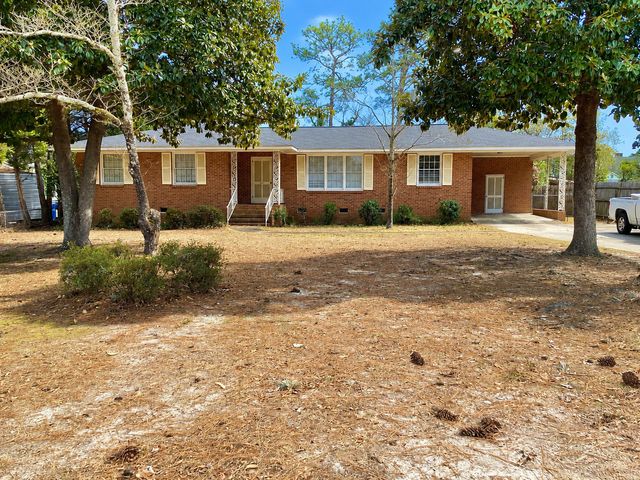 2221 Hooklawn Dr, West Columbia, SC 29169