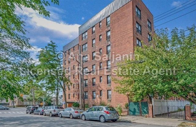 87-46 Chelsea St #7D, Queens, NY 11432