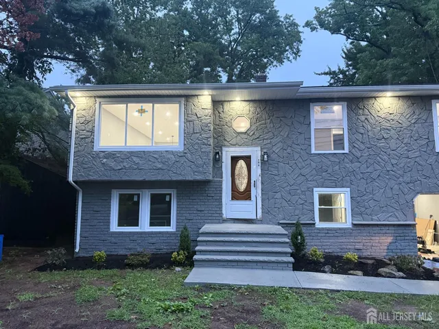 704 Wood Ave, Colonia, NJ 07067