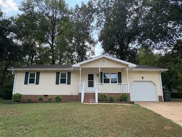 476 Williams Dr, Chattanooga, TN 37421