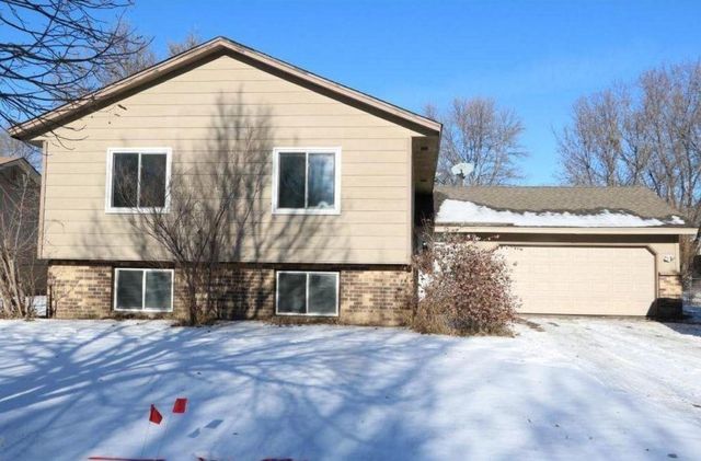 3367 115th Ln NW, Coon Rapids, MN 55433