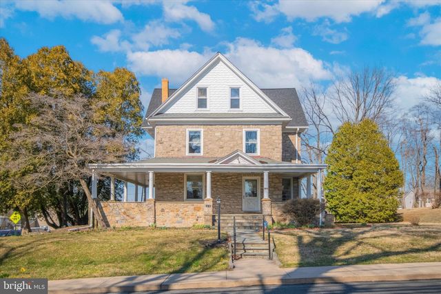 2241 Old Welsh Rd, Willow Grove, PA 19090