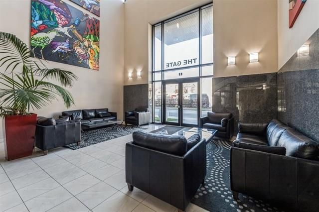 17 Meadow Rd, Rutherford, NJ 07070