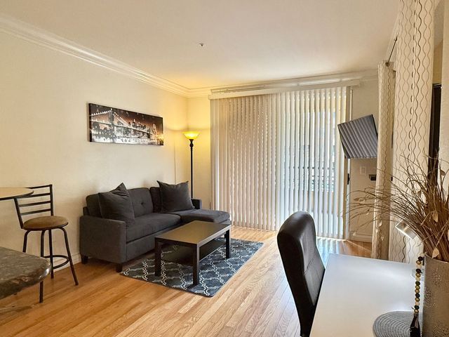 230 E  Flamingo Rd #210, Paradise Town, NV 89169