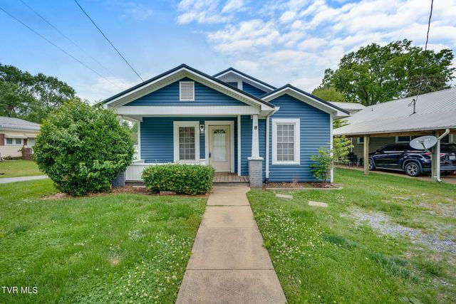 426 Highland Rd W, Johnson City, TN 37604