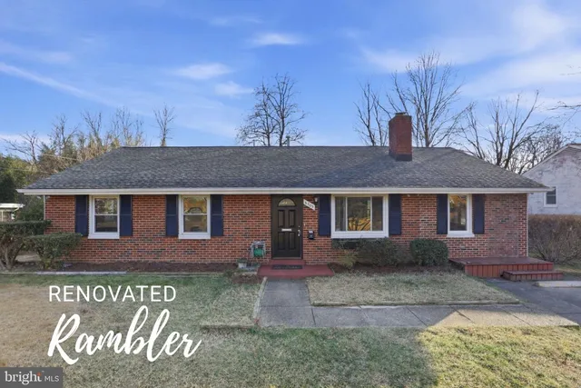 6205 Everglades Dr, Alexandria, VA 22312
