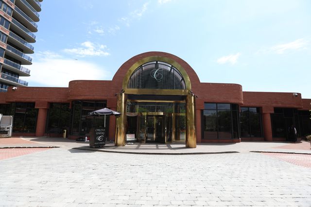 100 Carlyle Dr #S01G, Cliffside Park, NJ 07010