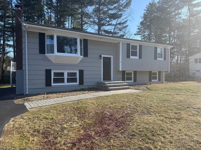 62 Duncan Rd, Stoughton, MA 02072