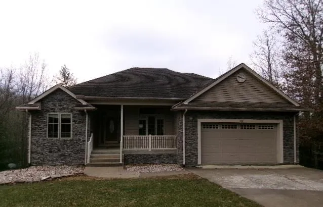 117 Ludlow Ln, Daniels, WV 25832