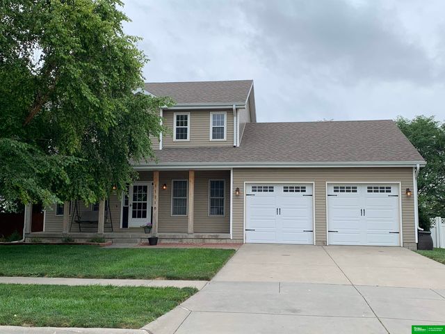 11210 N  136th Pl, Waverly, NE 68462