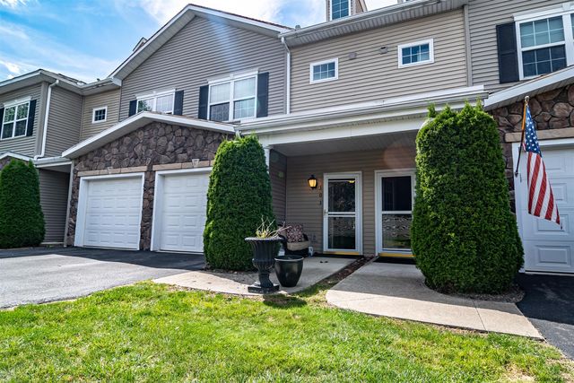 303 Avalon Pl, Cohoes, NY 12047