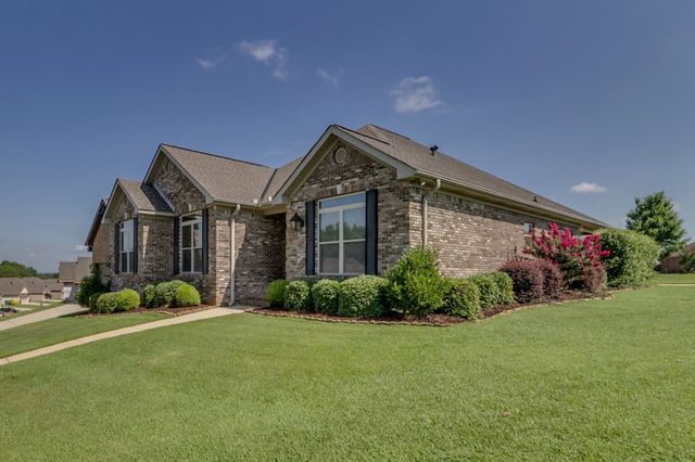 550 Camille Ln, Tuscaloosa, AL 35405