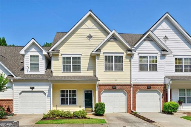 939 Pike Forest Dr, Lawrenceville, GA 30045