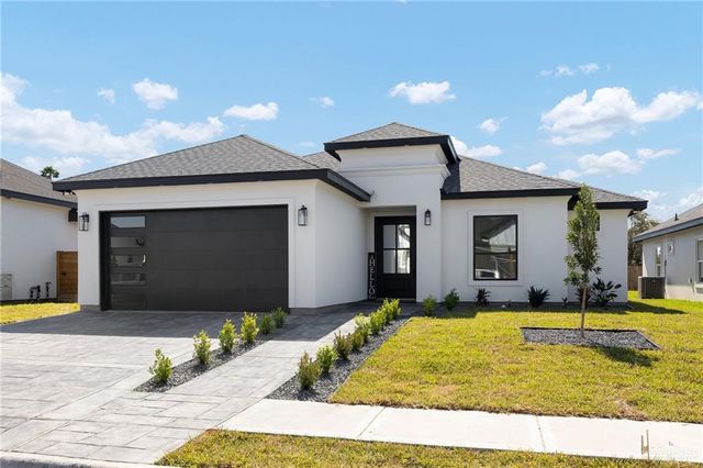 901 Azalea St, Mission, TX 78573