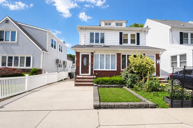 1826 Ryder St, Brooklyn, NY 11234