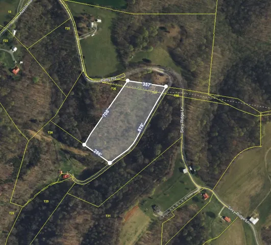 Sircy Ridge Ln, Pleasant Shade, TN 37145