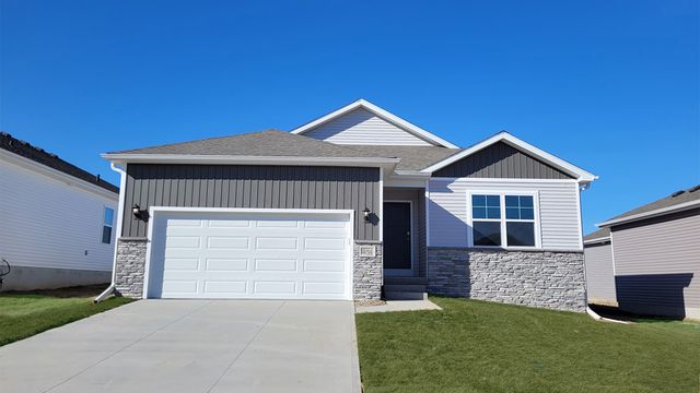Hamilton Plan in Parkview, Gretna, NE 68028