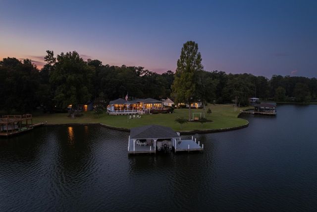 119 Cherry Point, Eatonton, GA 31024