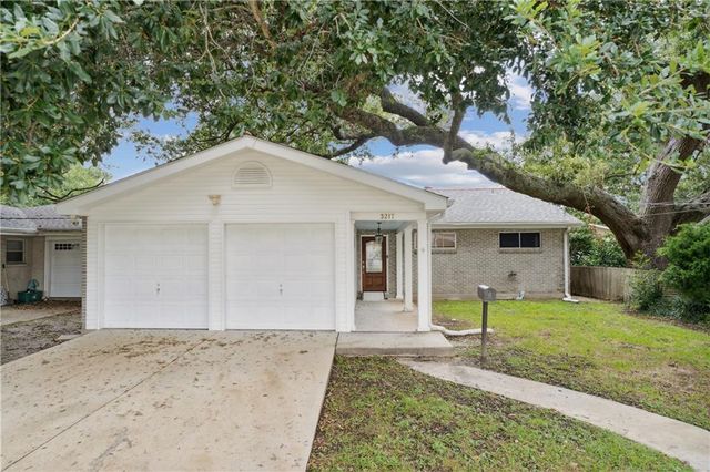 3217 43rd St, Metairie, LA 70001