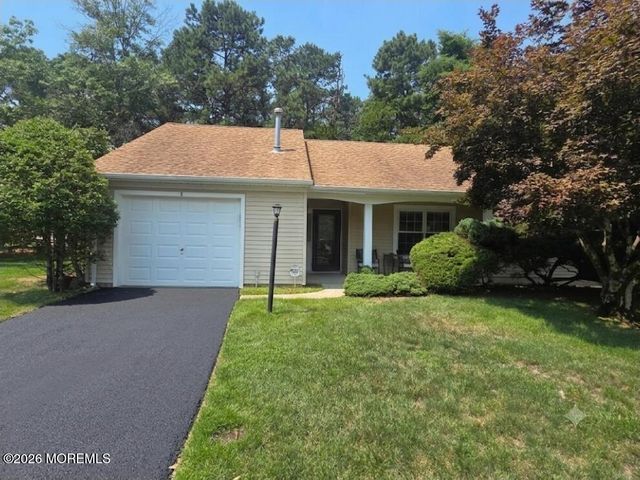 5 Brookdale Court, Forked River, NJ 08731