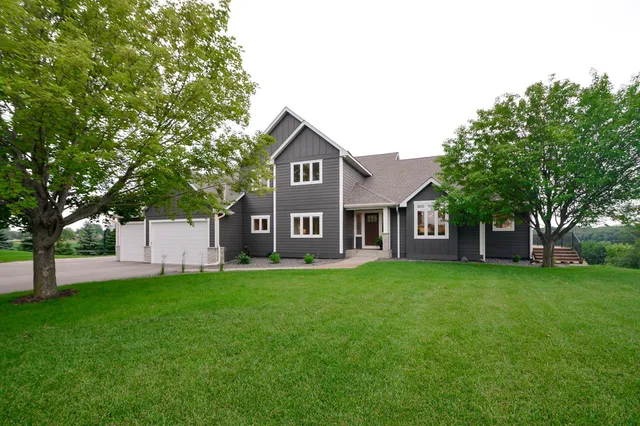 5721 94th Ave N, Loretto, MN 55357