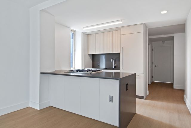 10 E  29th St #18C, New York, NY 10016