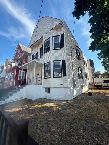 79 Warner Ave, Jersey City, NJ 07305