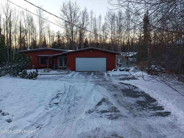 2300 N  Loren Cir, Wasilla, AK 99654