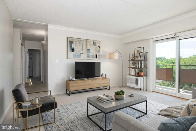 27701 Valley Run Dr #701, Wilmington, DE 19810