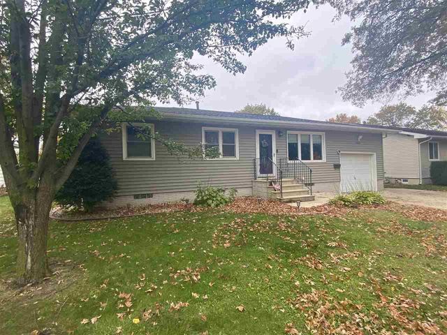 2618 W  9th St, Waterloo, IA 50702