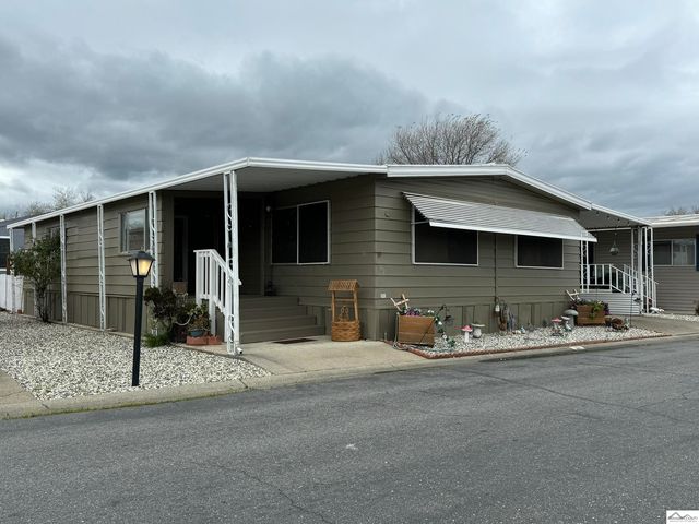 89 Casa Grande Dr, Red Bluff, CA 96080