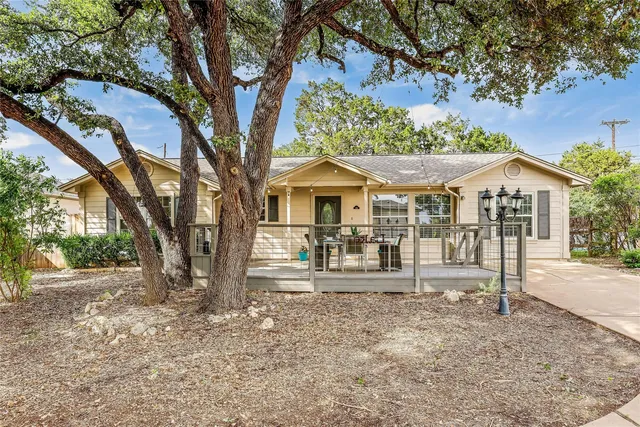 426 N  Summit Ridge Dr, Leander, TX 78645