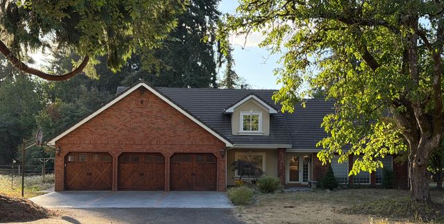 14805 NE 101st Pl, Brush Prairie, WA 98606