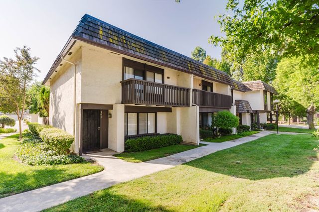 702 Knollwood Ln, San Dimas, CA 91773