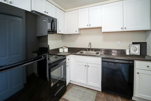 210 N  Everhart St #220, West Chester, PA 19382
