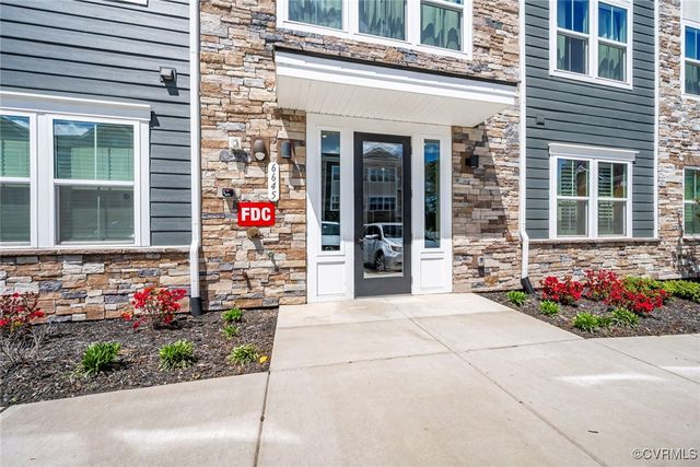 6645 Citory Way #205, Moseley, VA 23120