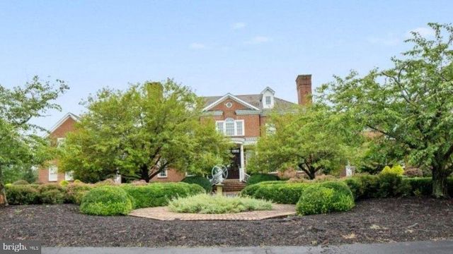 5981 Atkinson Rd, New Hope, PA 18938