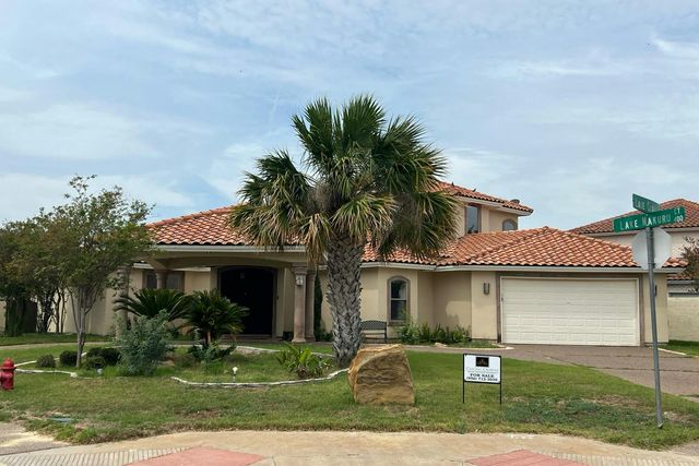 301 Lake Clark Ct, Laredo, TX 78041
