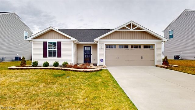 583 Cherrywood Ln, Painesville, OH 44077