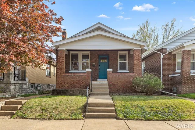 6418 Oleatha Ave, Saint Louis, MO 63139