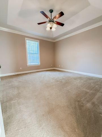 201 Mallard Pond Cir, Crawfordville, FL 32327