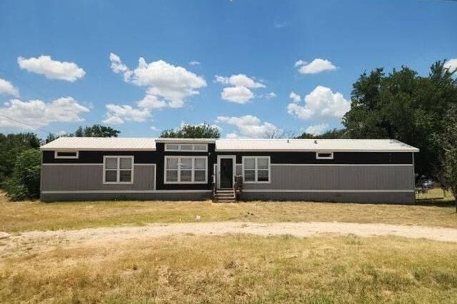 2310 Balboa Ct, Granbury, TX 76048