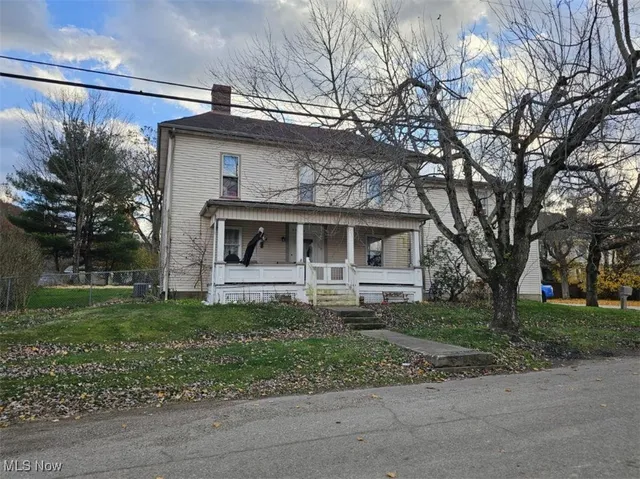 109 W  College St, Scio, OH 43988