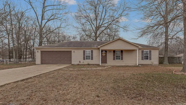 125 Logan St, Brookland, AR 72417